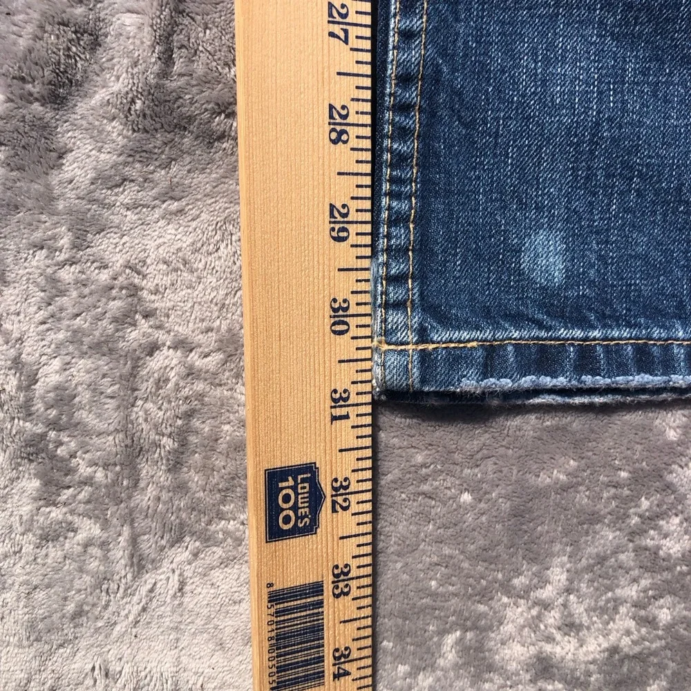 BKE Jeans Buckle Mens 34 Regular Marshall 67 Straight Leg Distressed Denim